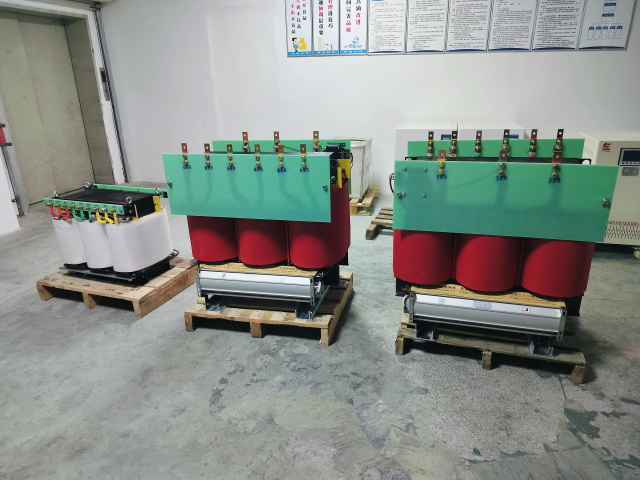 周至KS11-1000KVA矿用变压器